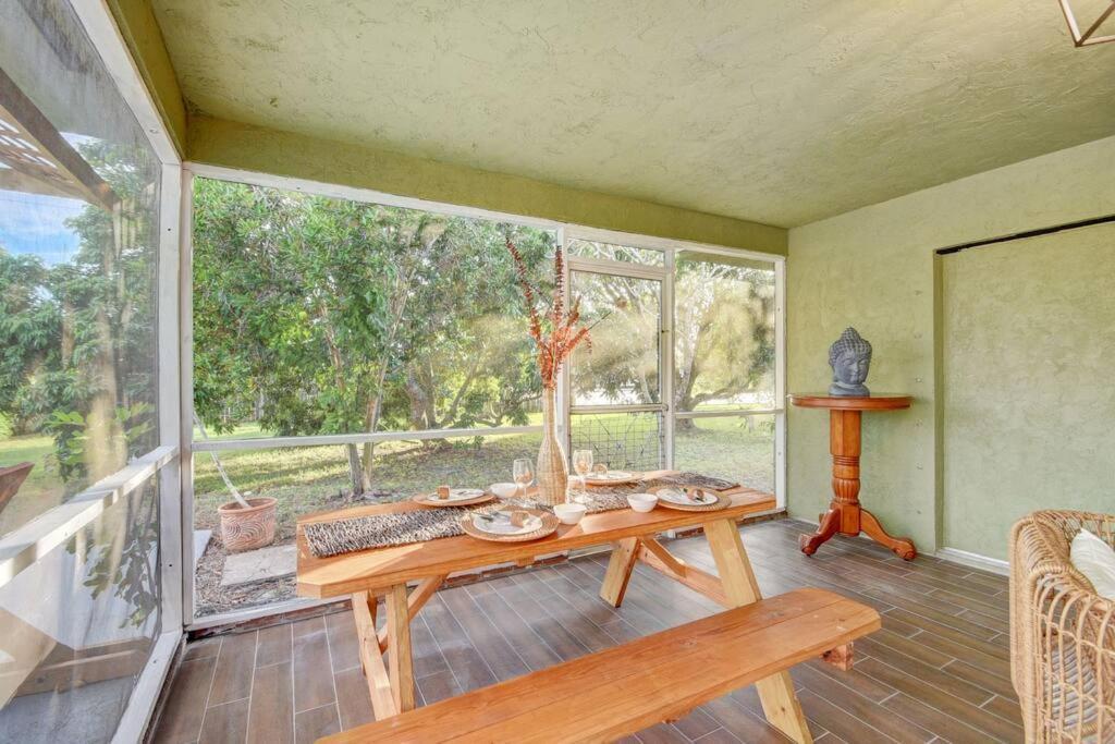 Ananda Farmhouse And Retreat. 레이크워쓰 외부 사진
